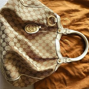 Gucci monogram handbag